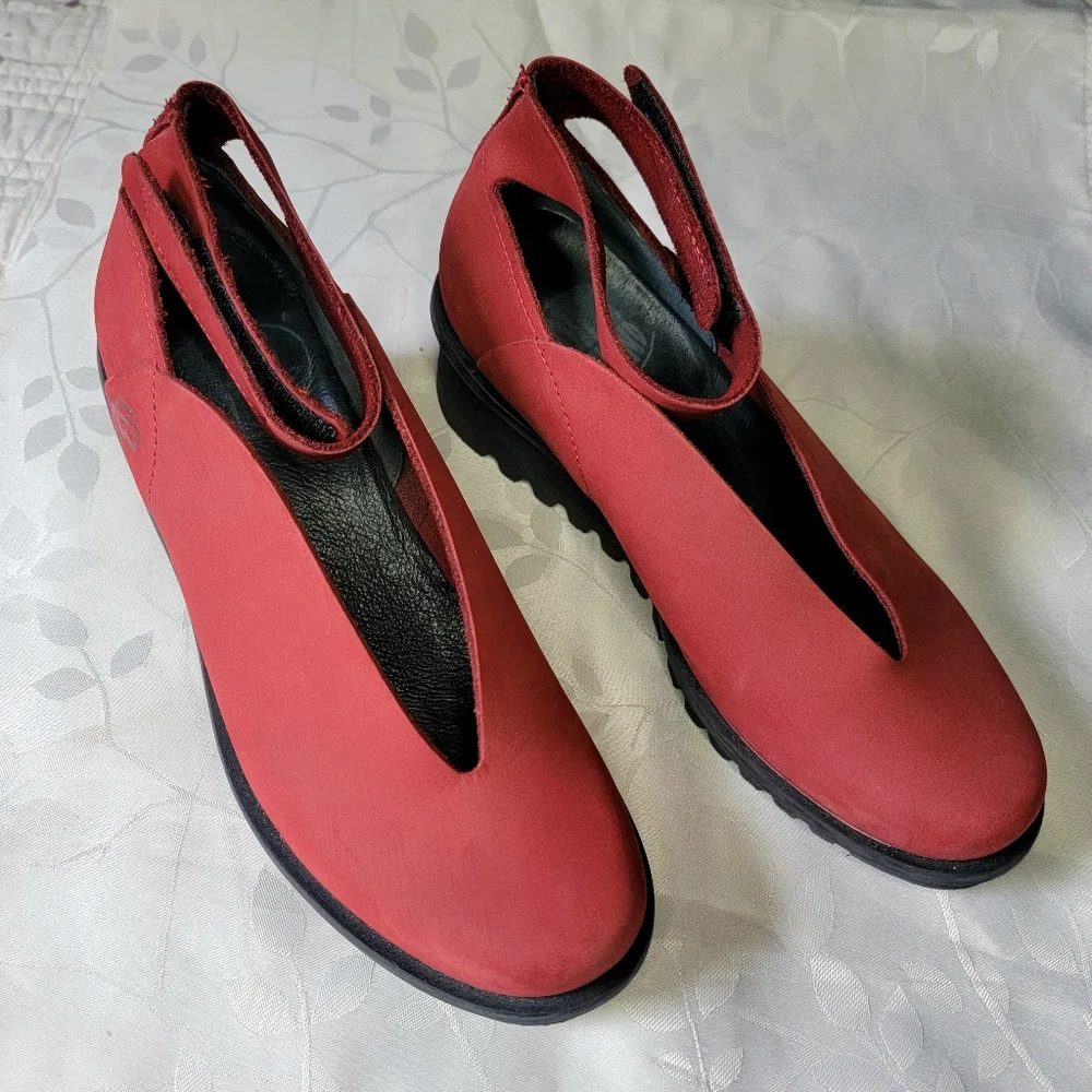 Loints‎ Of Holland Dark Red Leather Ankle Strap Comfort Wedge Shoes Size 7.5